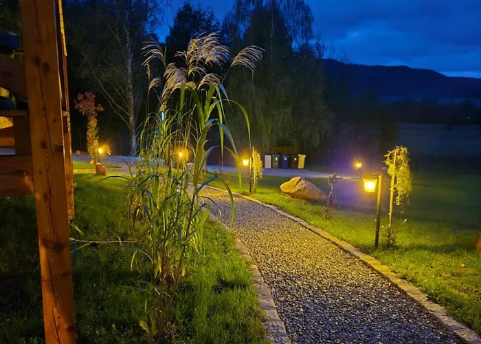 Brda Na Skraju Lasu Сasa de vacaciones Wambierzyce